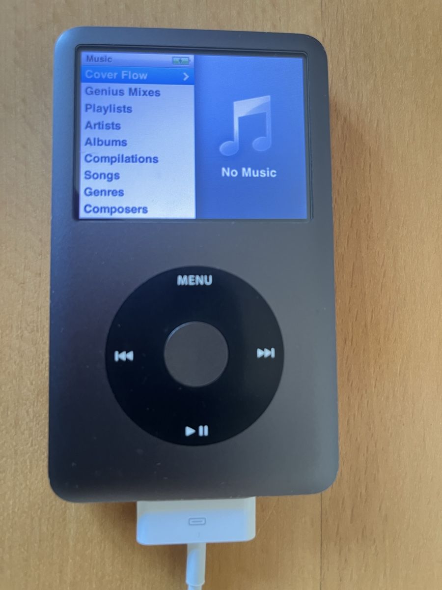 Apple Lecteur media portable: IPod Classic schwarz 160 GB – D'occasion à Romanshorn par Apfelschuss