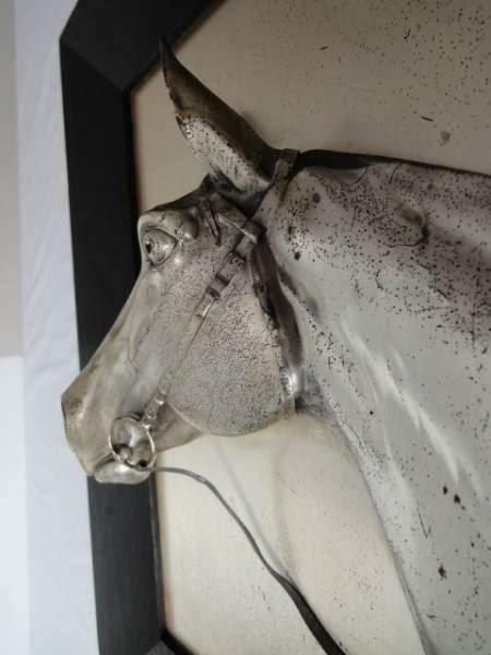 Foto & Immagini: Relief - Pferdekopf - – Usato da Chur venduto da omonia 2