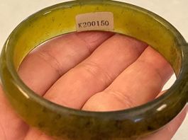 Natural Nephrite Jade Bangle – Olive Green 60mm