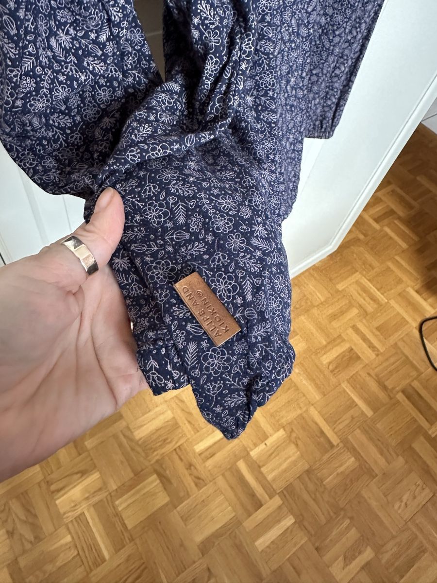 Camicette: Blouse Alice and Kickin taille L – Usato da Savagnier venduto da Pivovar2 1