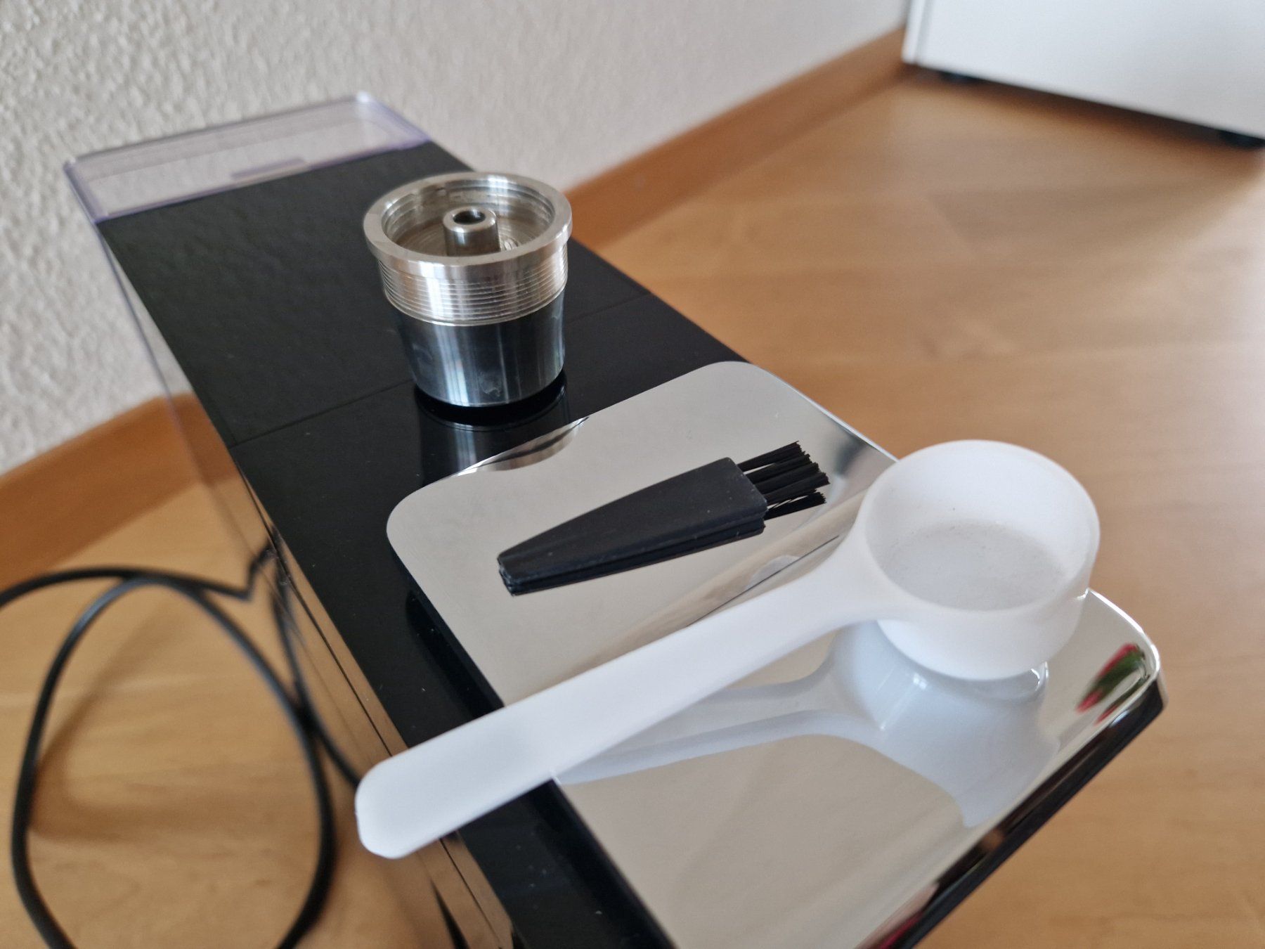 Illy Macchine per caffè & Macchine per espresso: Illy Iperespresso coffee machine + rechargeable capsule – Usato da Adliswil venduto da fashionholic 2