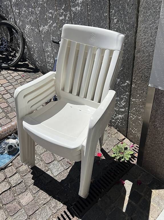Chaises: Gartenstühle – D'occasion à Egg b. Zürich par Martin1411