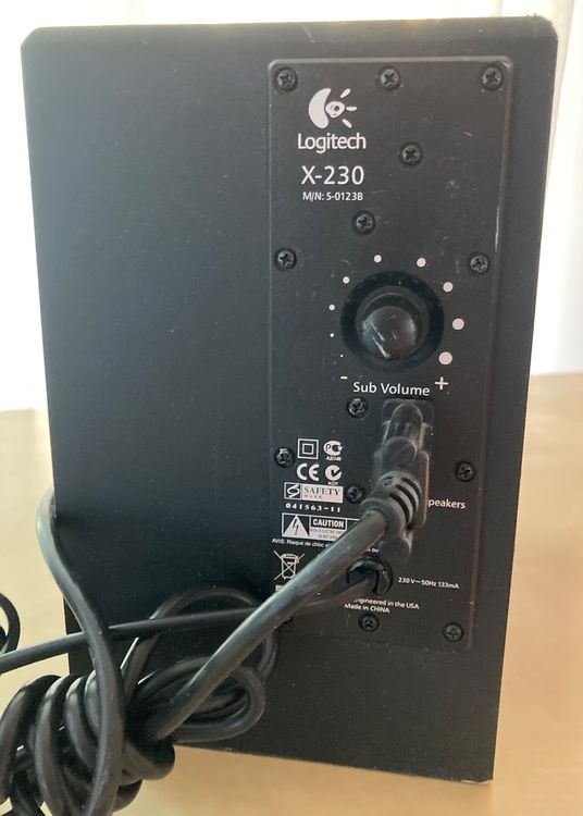 Logitech X-230, 2.1 Lautsprechersystem | Kaufen auf Ricardo