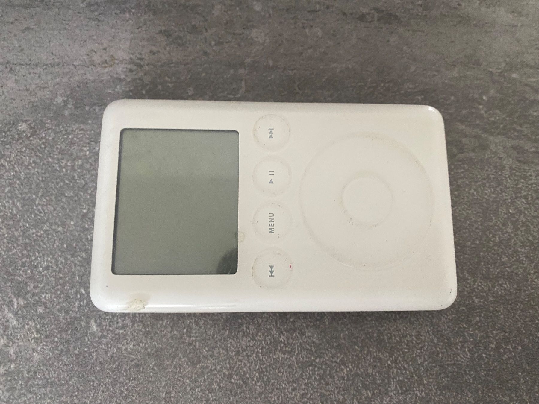 Apple Lettore multimediale portatile: Weiss iPod – Usato da Fahrweid venduto da mcm_glx2