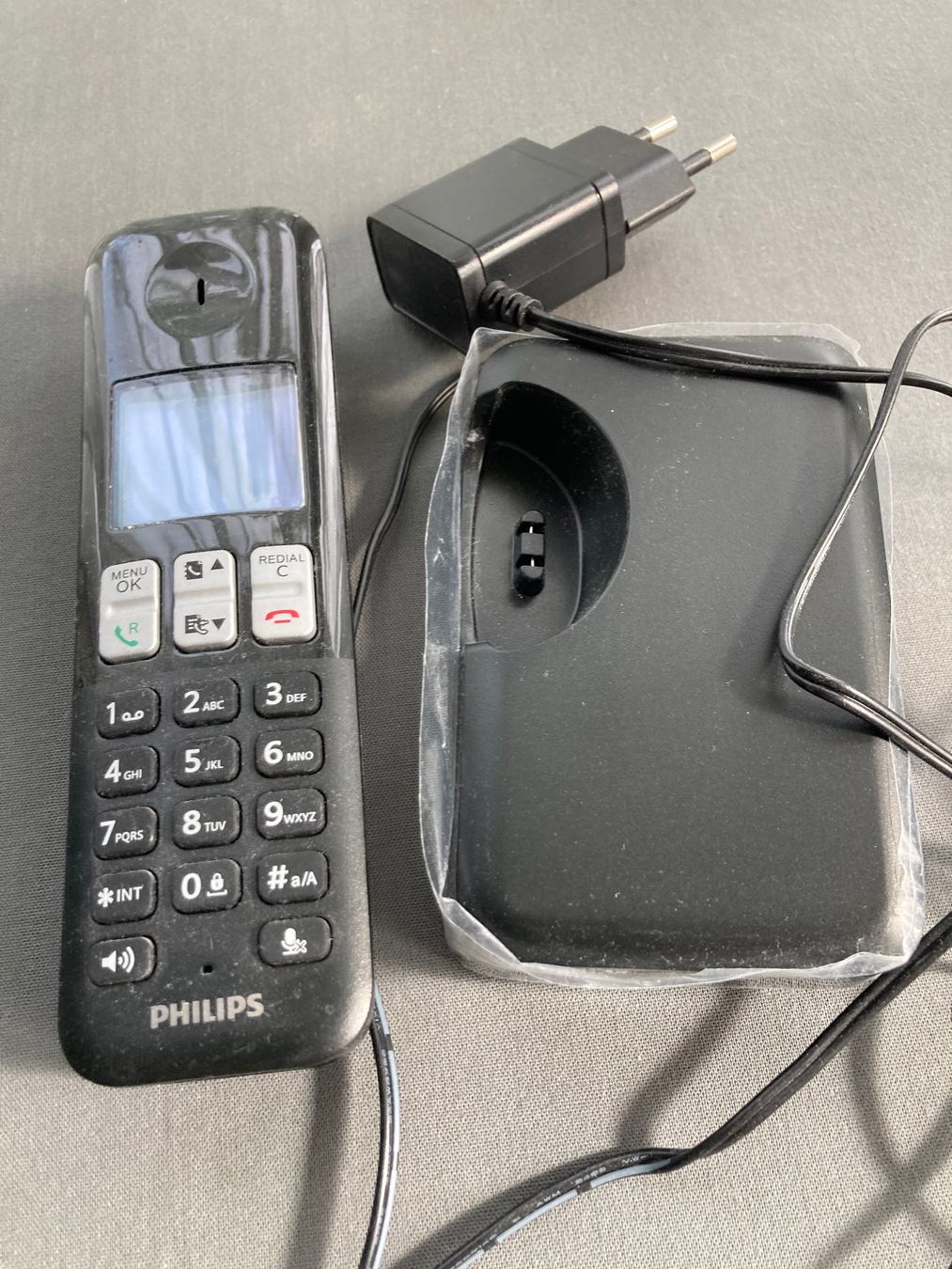 Philips Telefoni: Festnetztelefon – Nuovo (secondo la descrizione) da Basel venduto da Blaetzlibajass