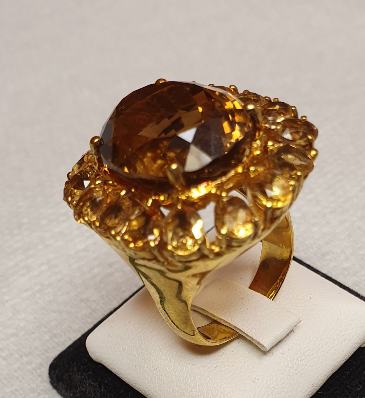 Bagues: Ring mit klaren hellen Citrinen Grösse 58 – Neuf (Voir description) à Zürich par Bieter04 8