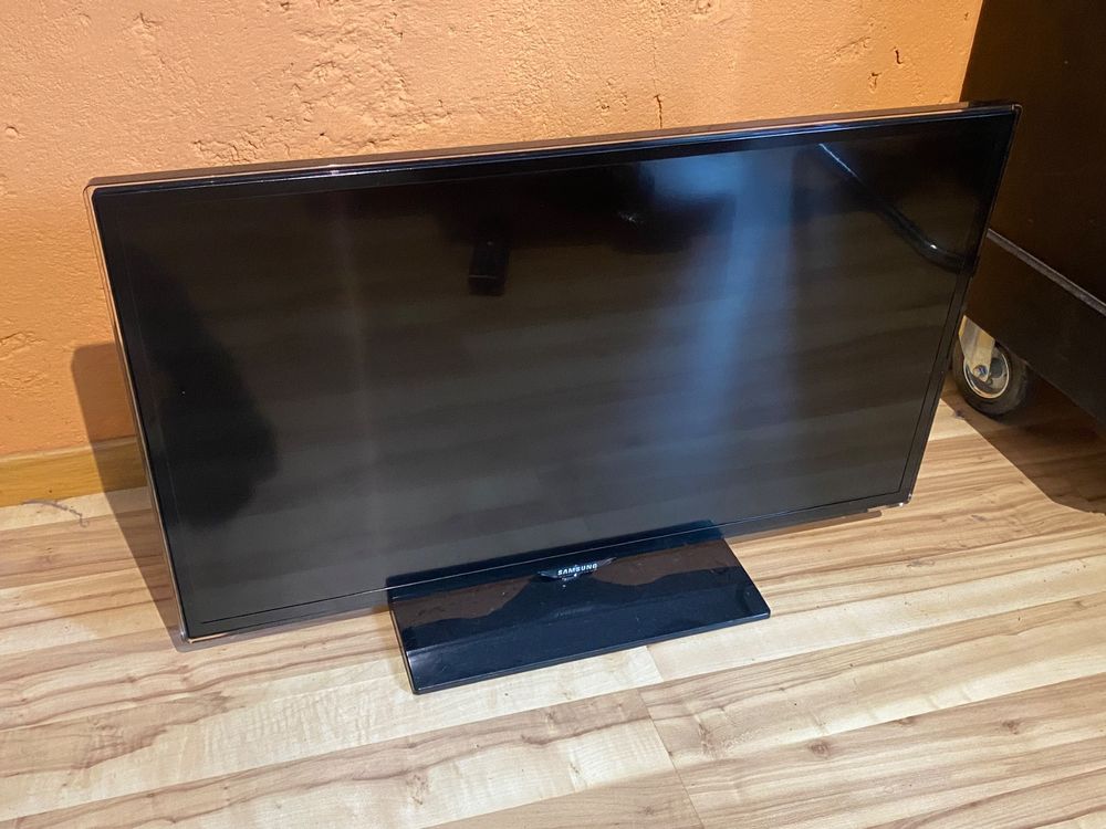 samsung-tv-32-zoll-full-hd-kaufen-auf-ricardo