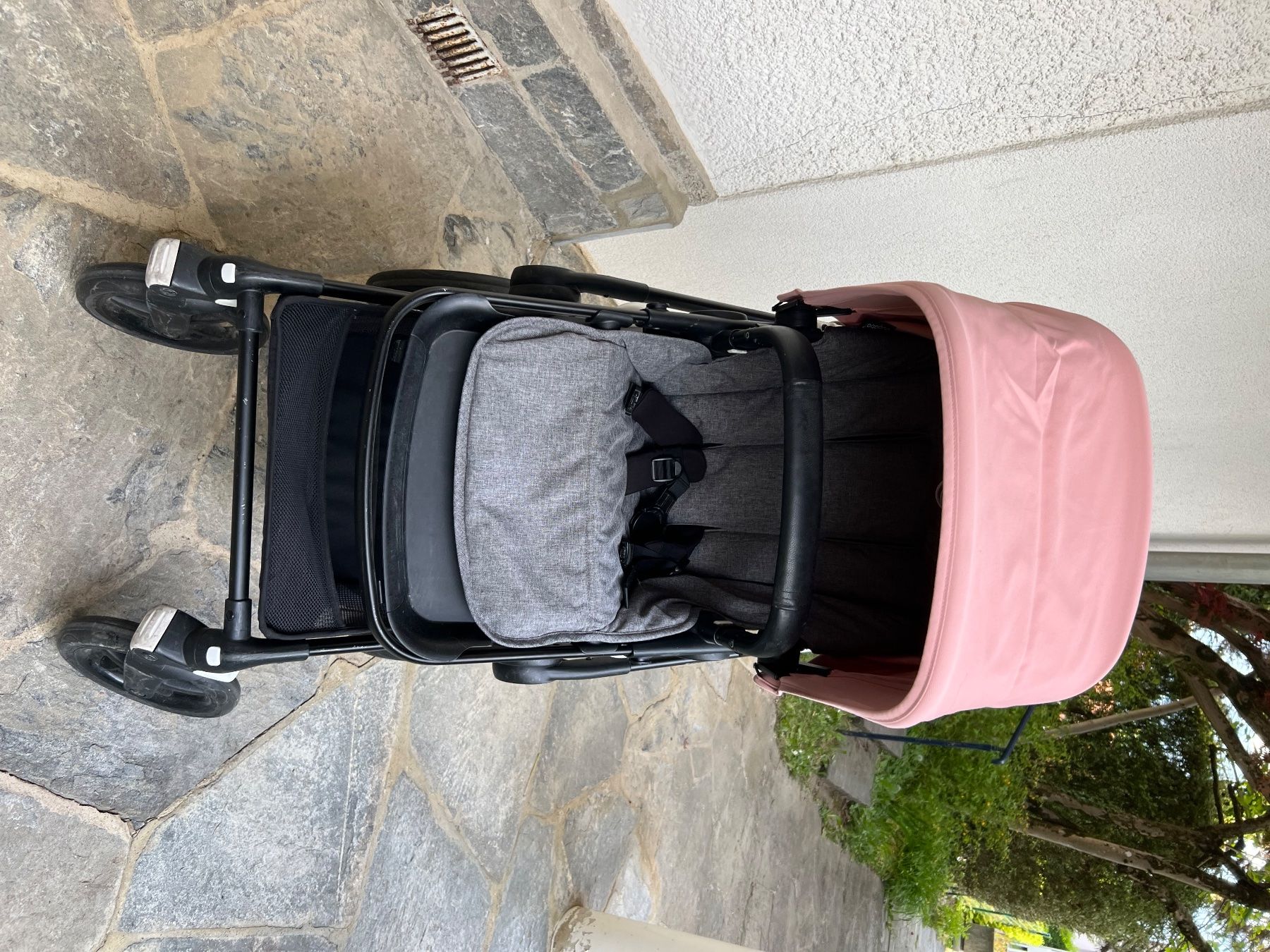 Bugaboo Kinderwagen: Poussette Bugaboo Fox 3 rose / gris  état comme neuf – Gebraucht aus Pully von elo_x9gc 1