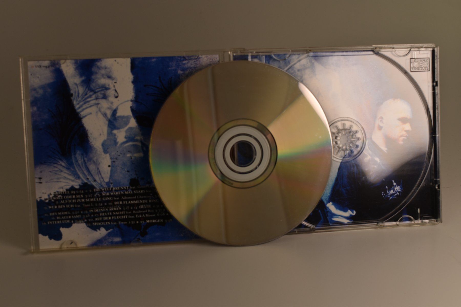 CDs: Torch - Blauer Samt (CD Album, Deutschrap) – Gebraucht aus Azmoos von greenstone13 2