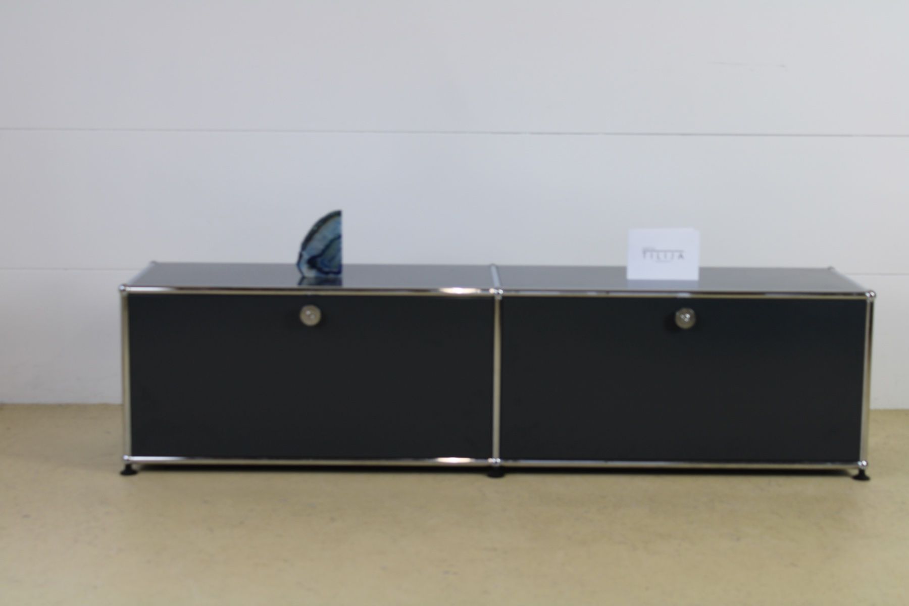 USM Cassettiere: USM Lowboard in Anthrazitgrau, top Zustand – Usato da Meinisberg venduto da atelier_TILIJA 8