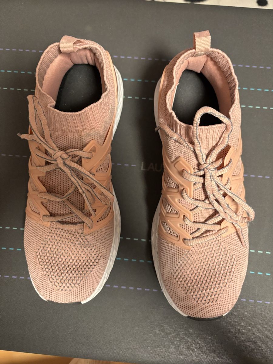 Scarpe da donna: Rosa Schuh – Usato da Kesswil venduto da Branca-01 2