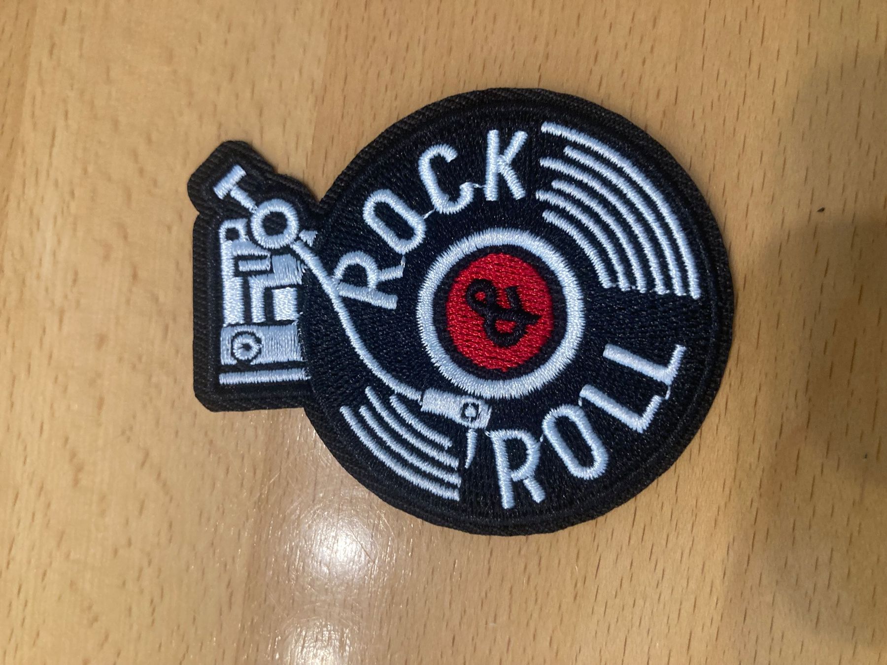 Insignes: Schallplatten Vinyl LP Patch Aufnäher Sticker – Neuf (Voir description) à Horn par abutre72