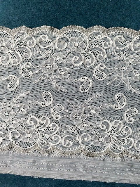 Stoffe: Dentelle de Calais 19 cm x 18 m – Neu und originalverpackt aus Lausanne von Magic1900 3