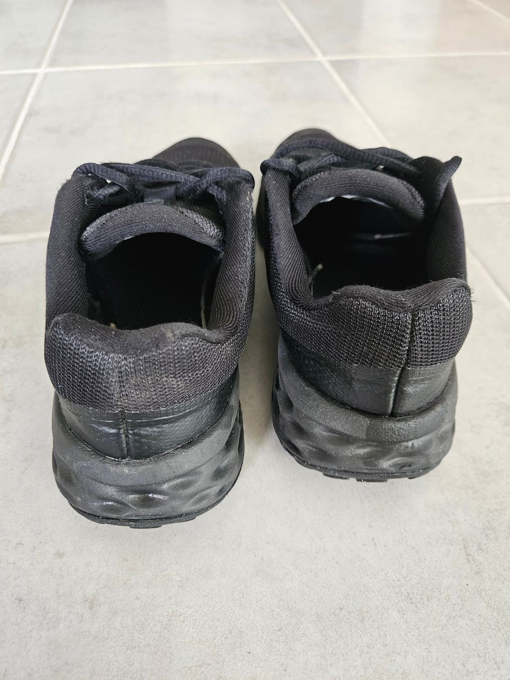 Nike Herrenschuhe: Nike Revolution 6 Grösse 38 – Gebraucht aus Bichwil von The_freshman 2