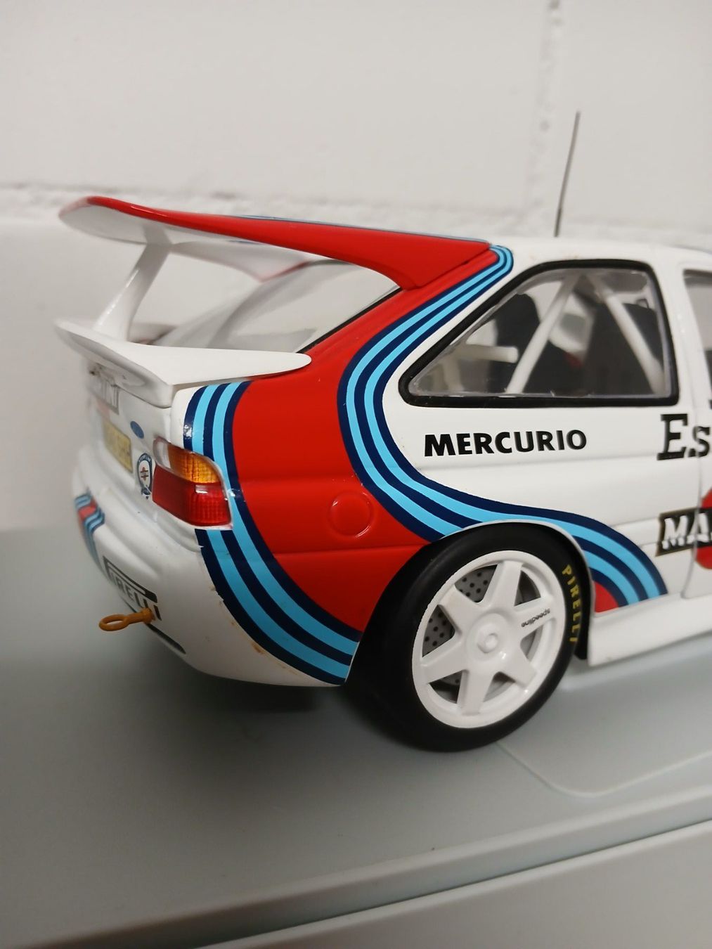 UT Models Modellautos: UT Models 1:18 Ford Escort RS Cosworth Martini – Gebraucht aus Winterthur von alfagetevau1970 3