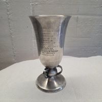 Versilberter Messingpokal, Vintage