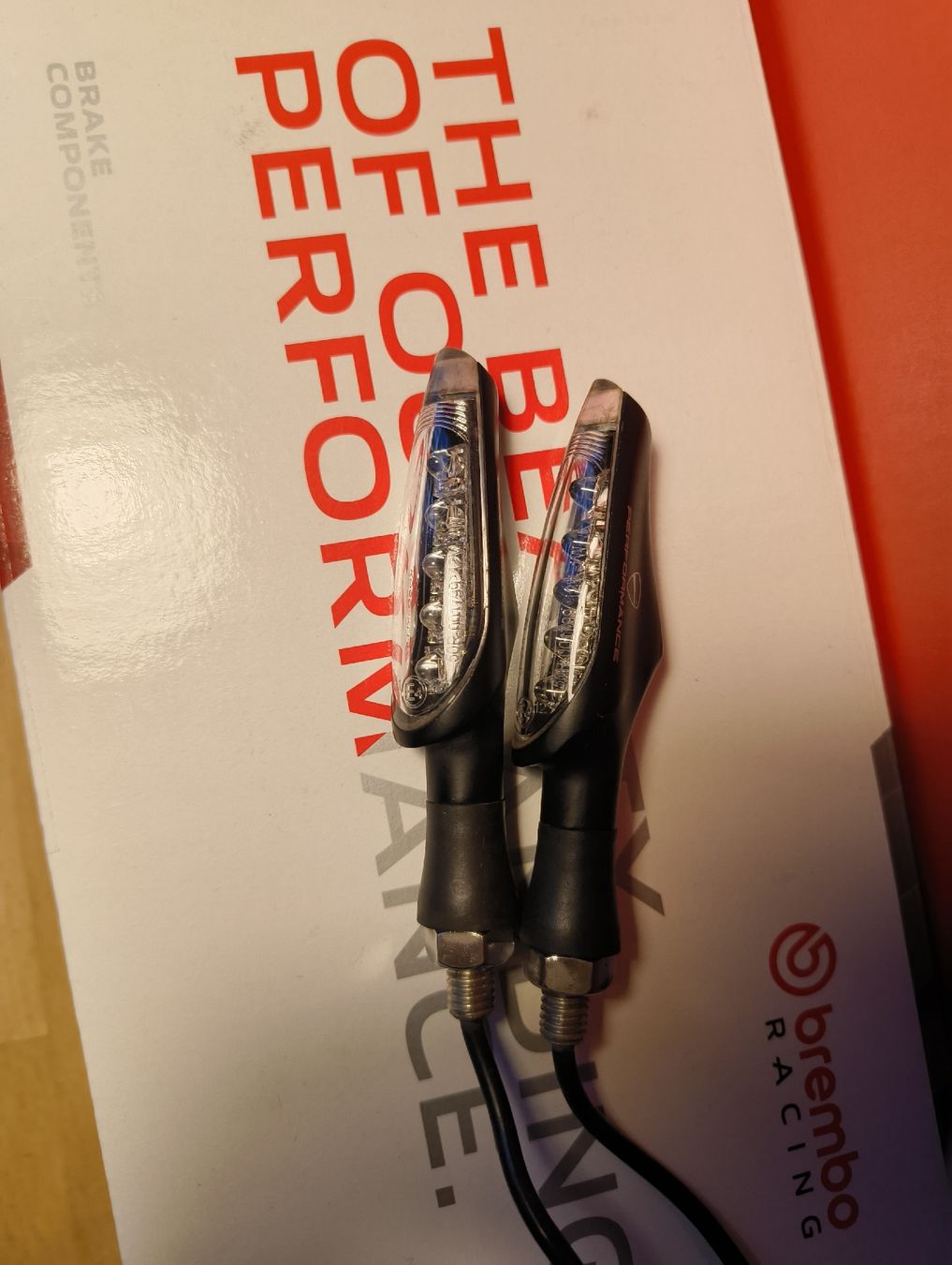 Ducati Alle Motorradersatzteile: Ducati Performance Blinker Paar – Gebraucht aus Vinelz von jdt1969