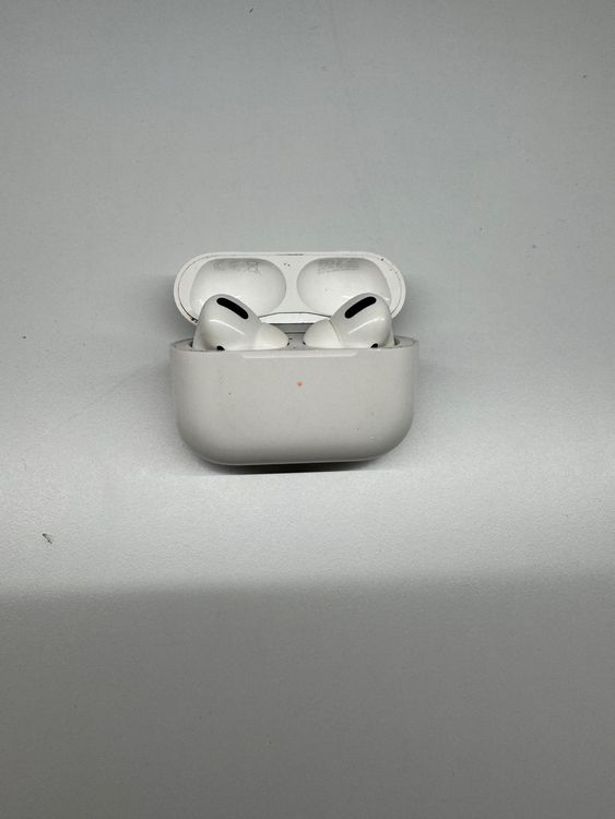 Apple Airpods Pro - Gen 1 2