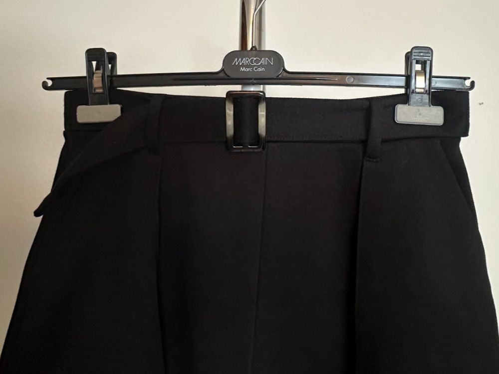 H&M Pantaloni: Shorts von H&M (S) – Usato da Urdorf venduto da ARJN 1