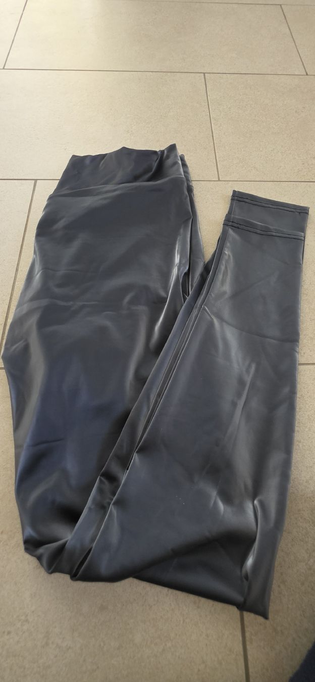 Leggings: Leggins Schimmer – Neu (gemäss Beschreibung) aus Obfelden von iNe29
