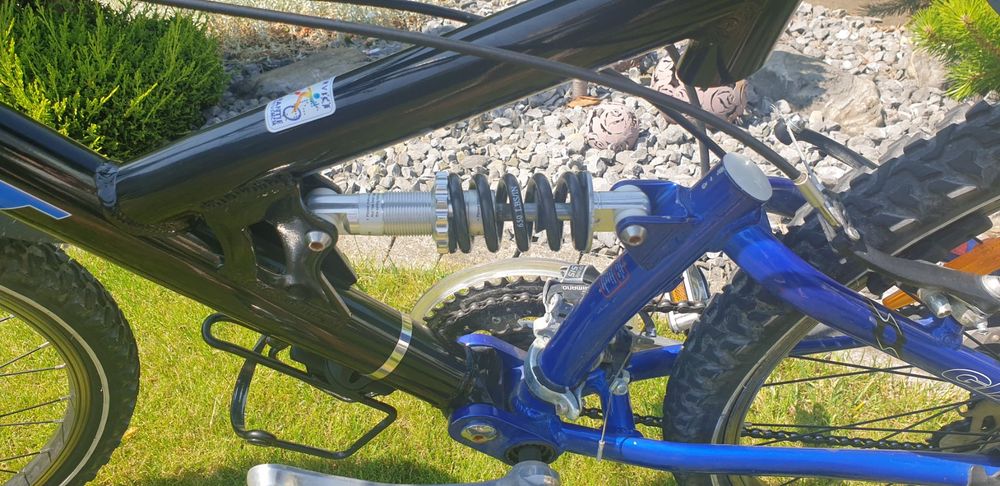 Giant Vélos: Fahrrad MTB GIANT BOULDER Doppelfederung – D'occasion à Waldkirch par Cello59 7