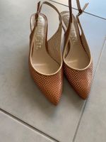 Slingback in Natur-Braunem Leder
