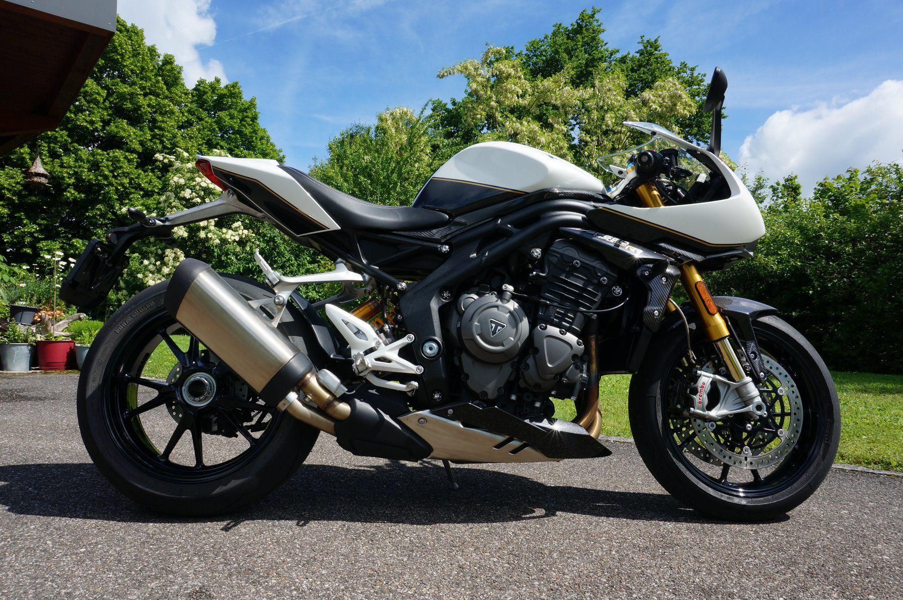Triumph Strada: Triumph Speed triple 1200 RR – Nuovo (secondo la descrizione) da Rocourt venduto da Aston6