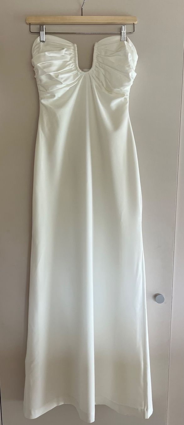 Robes: BOA STRAPLESS RUCHED BUST COLUMN MAXI DRESS – Neuf avec emballage d'origine à Lausanne 25 par gio_xg55