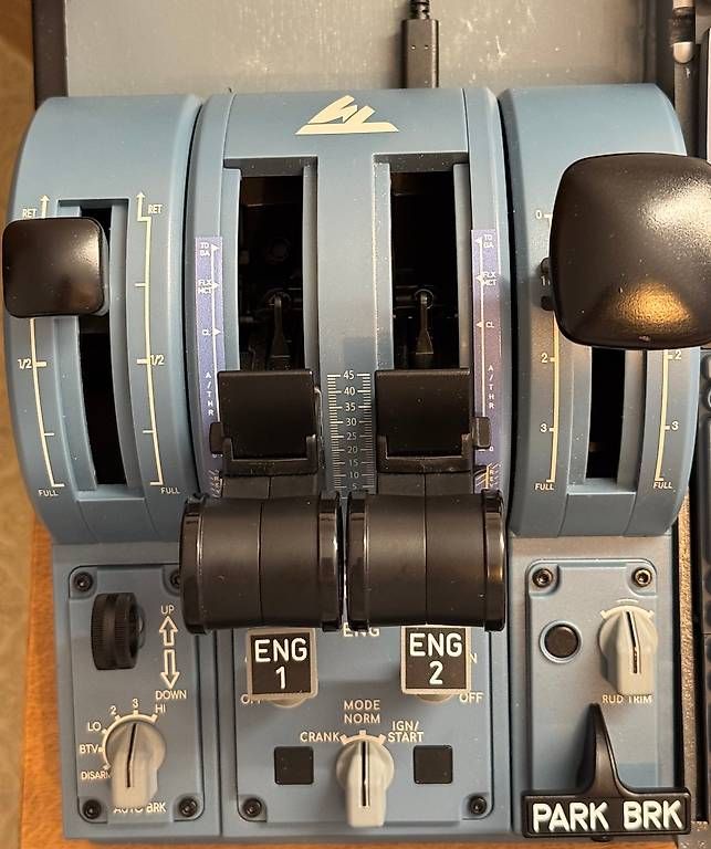 Controller: Vendo Thrustmaster Airbus TCA Quadrant + Slats, Flaps e SL3 – Usato da S. Vittore venduto da damonbonesi 2