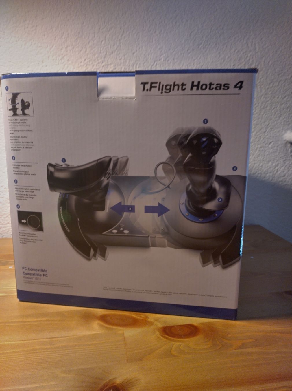 Thrustmaster Controller: T.Flight Hotas 4 Trustmaster for PS5 / PS4 / PC – Usato da Bern venduto da tobler79 3