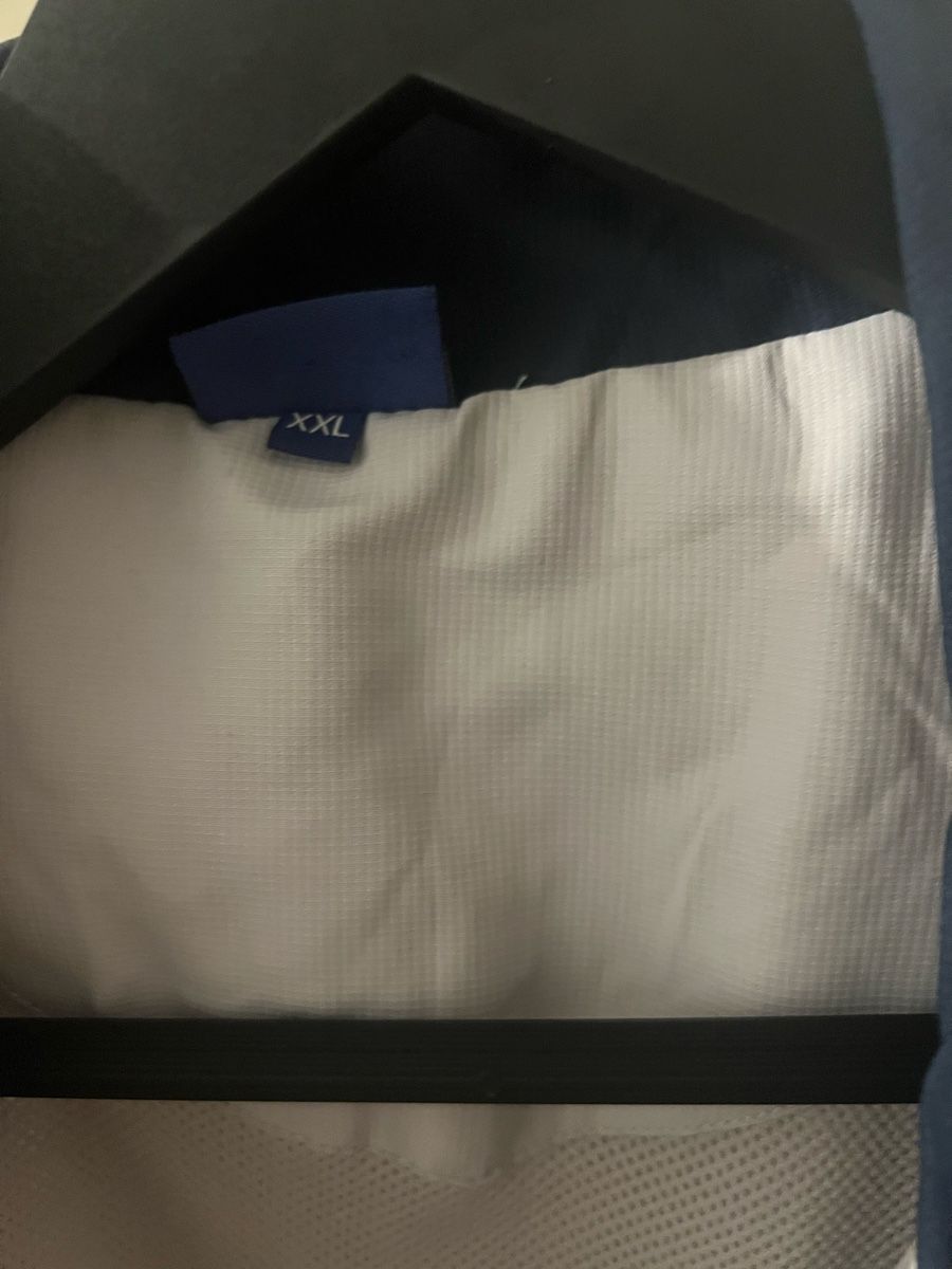 Vestes: Jacke – Neuf (Voir description) à Neuhausen par Mr._K 4