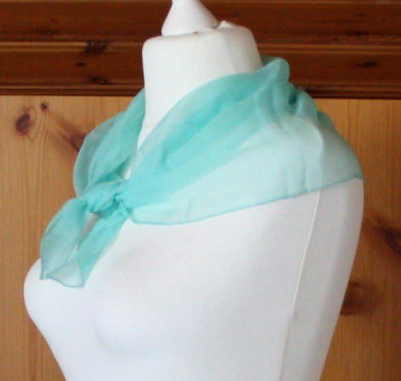 Foulard & Sciarpe: Schal Tuch türkis – Usato da Flüelen venduto da Diversicum-Textil 2
