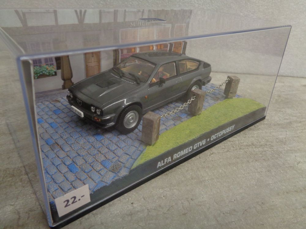 Miniature Alfa Romeo GTV6 1/43 - James Bond 007 Octopussy - Neuf sous Blister+ Livret - Collection