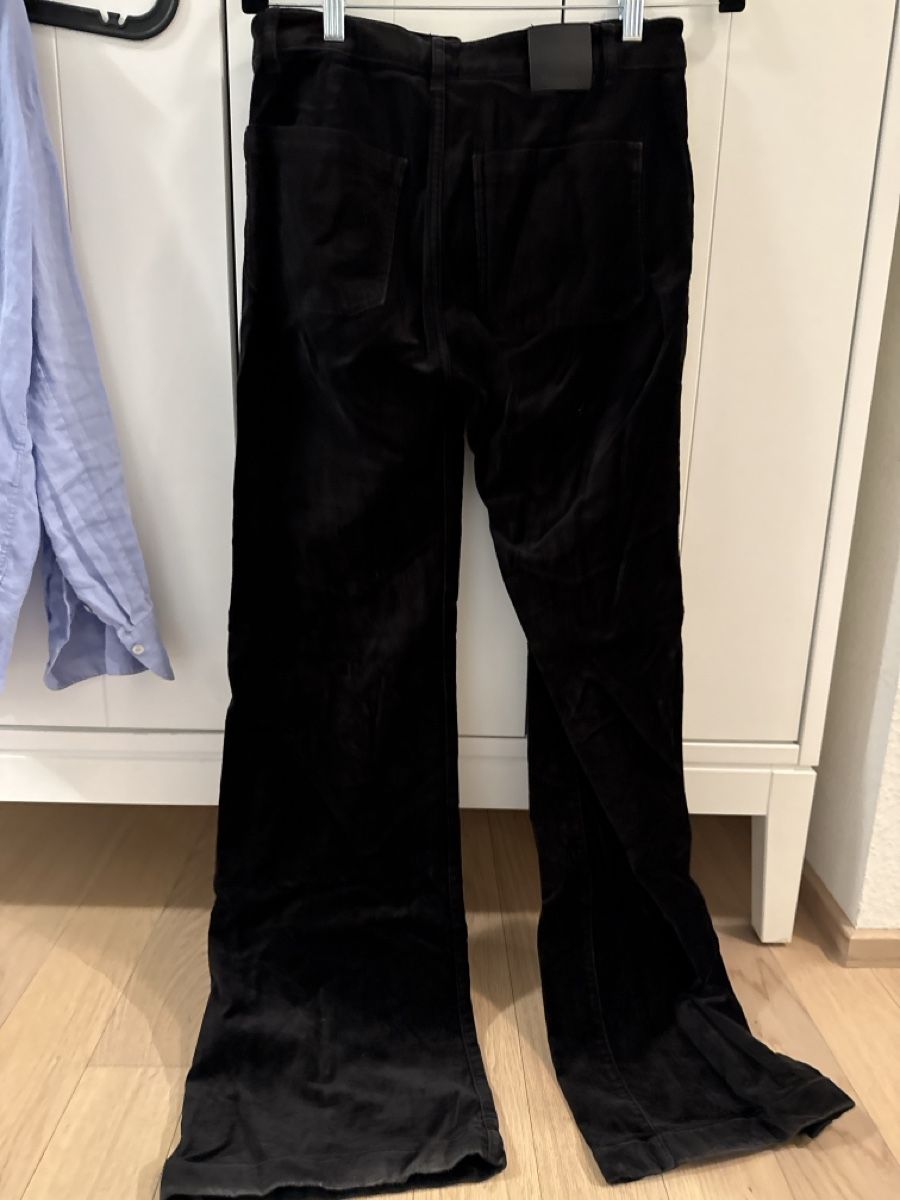 Massimo Dutti Pantaloni: Massimo Dutti velvet wide leg pants – Nuovo (secondo la descrizione) da Zürich venduto da AlineCr 5
