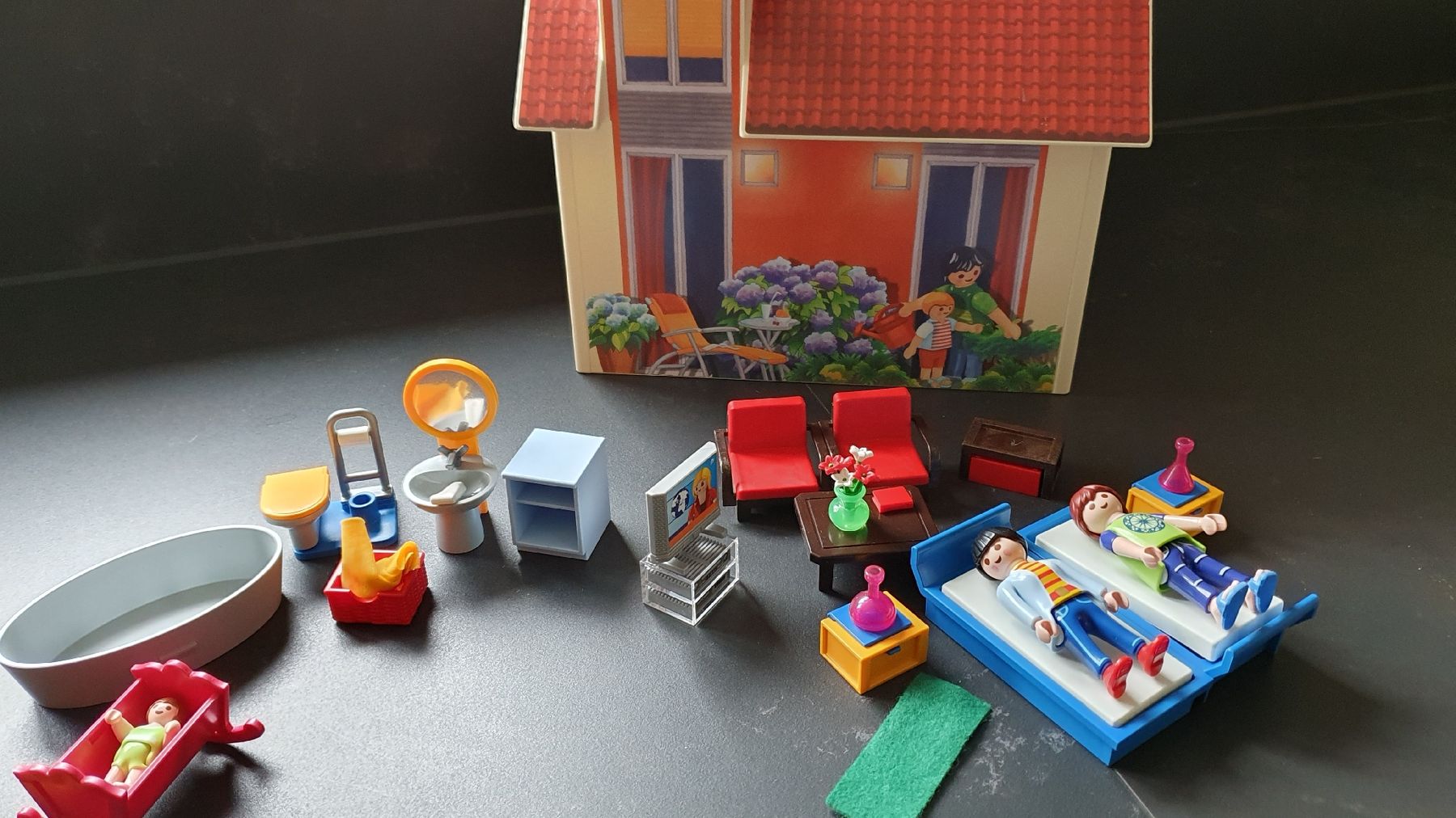 Playmobil Puppenhäuser & -möbel: Playmobil Kofferhaus – Neu (gemäss Beschreibung) aus Menziken von porsche019 1