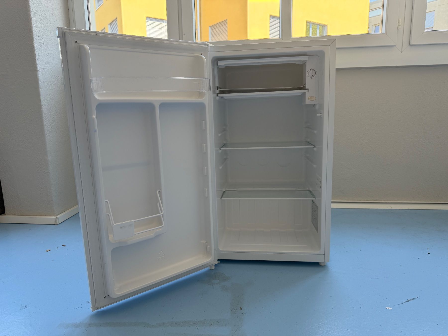 Medion Réfrigérateurs: Kühlschrank Medion – D'occasion à Zürich par mar_hs6l 1