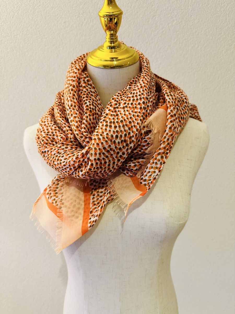 Foulards, Tücher & Schals: Light shawl – Neu (gemäss Beschreibung) aus Neuchâtel von agn_jc66