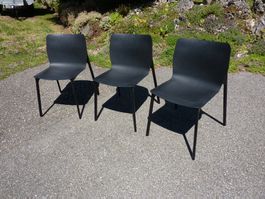 3 Stühle Sessel Stapelstühle Seminarstühle Chassis Wilkhahn