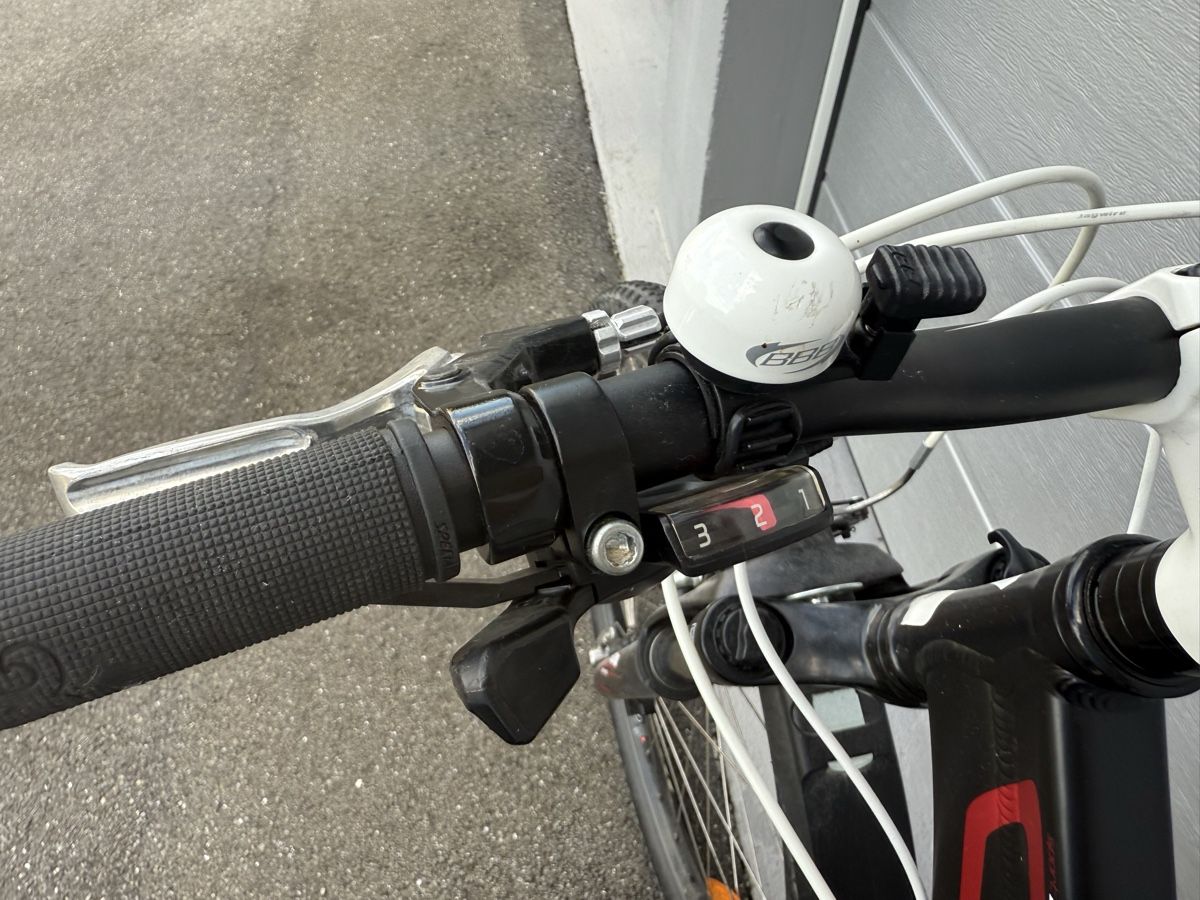 Specialized Biciclette: Velo Specialized – Usato da Luzern venduto da chevy7779 8