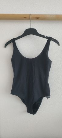 Massimo Dutti black swimsuit size XS. new with pouch