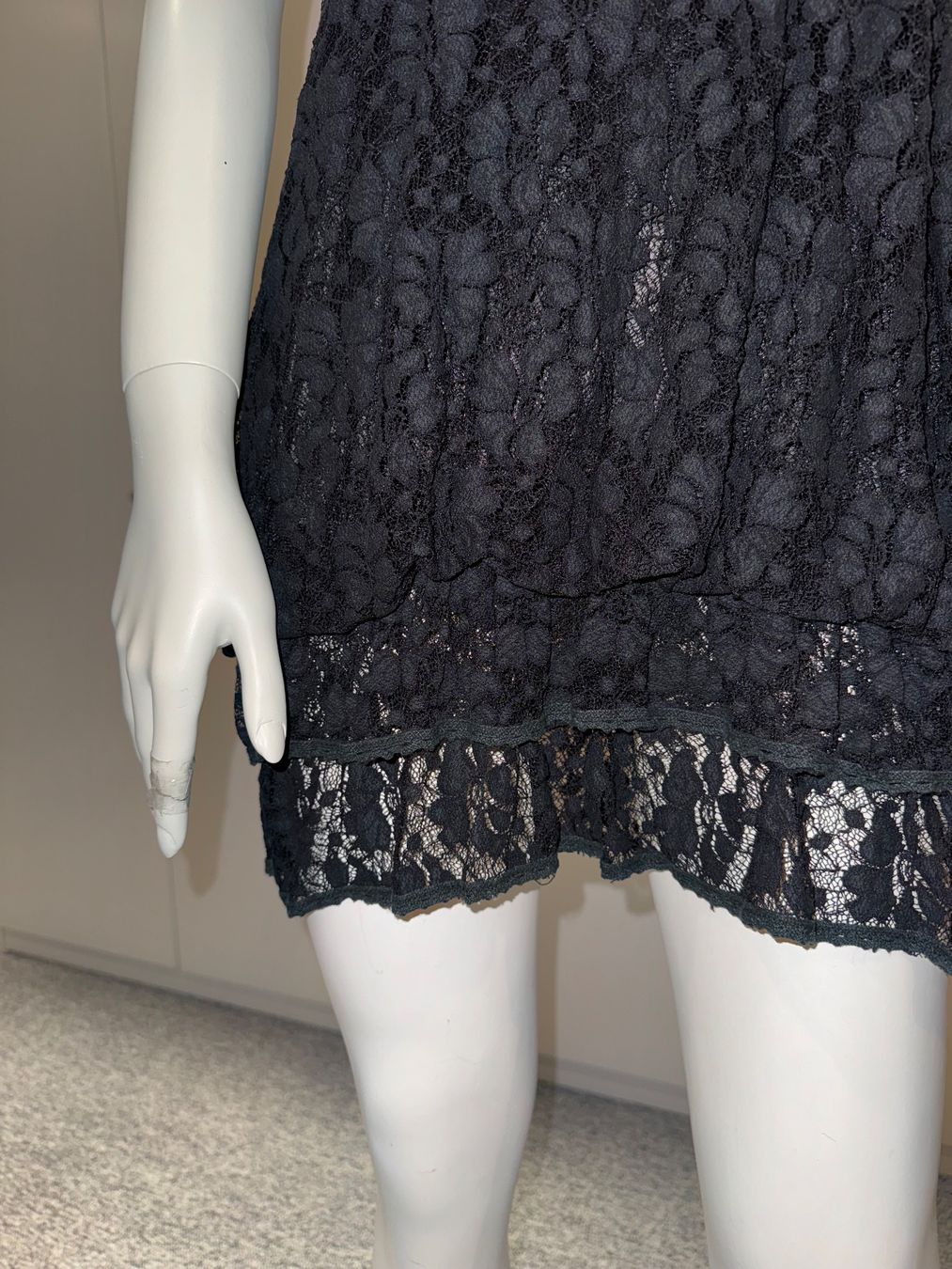 Vestiti & Gonne: Robe de soirée mode et chic 36 – Nuovo (secondo la descrizione) da Genève venduto da fto_sz8d 4