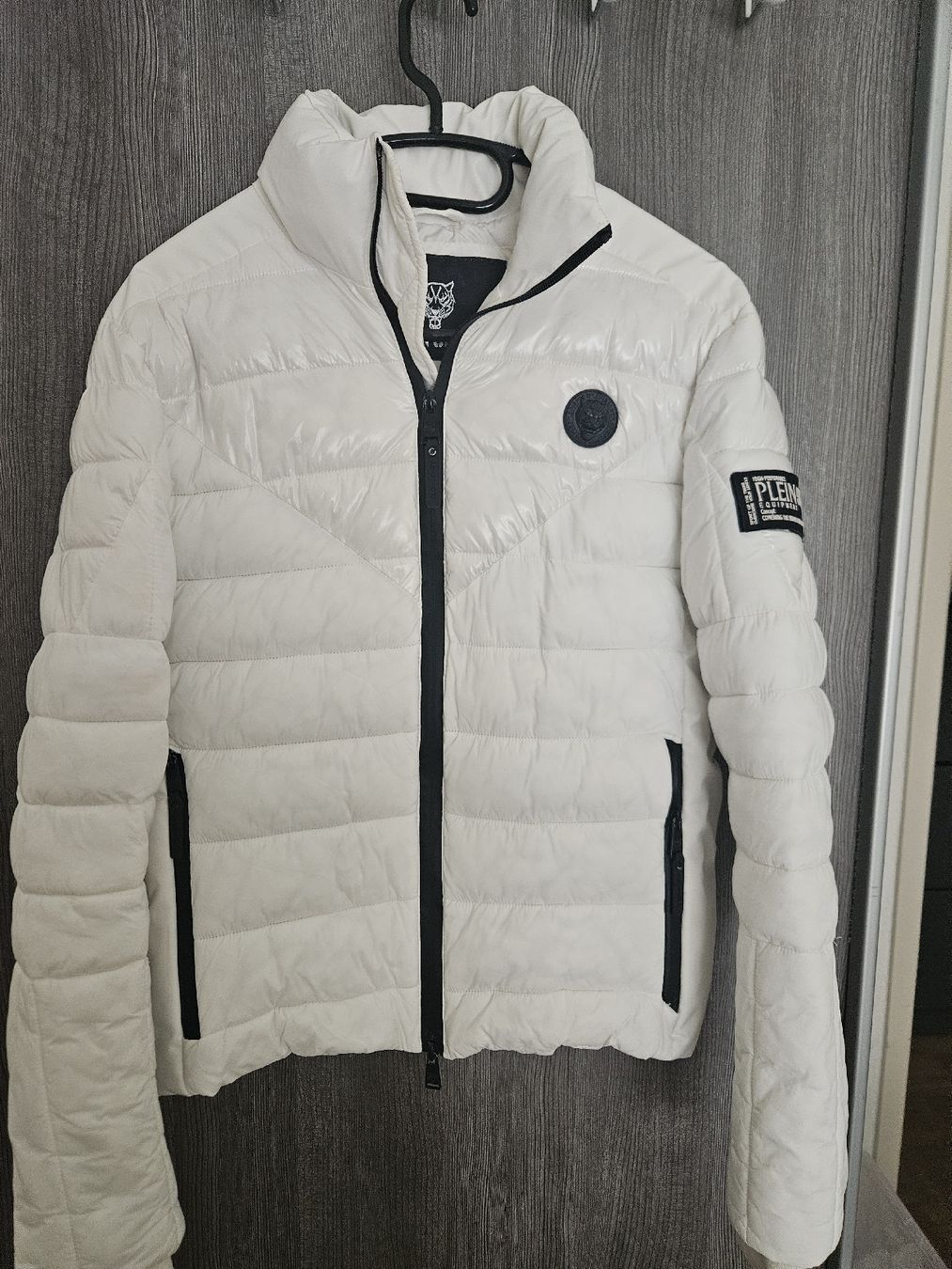 Vestes: veste – Neuf (Voir description) à Chêne-Bourg par gab_7cg8