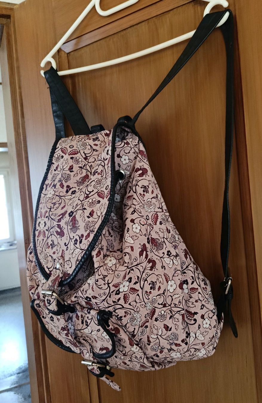 Zaini: Rucksack altrosa Neuwertig – Usato da Bern venduto da Delphin77 3