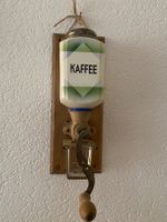 Antike Wand-Kaffeemühle, Keramik, Holz, Vintage