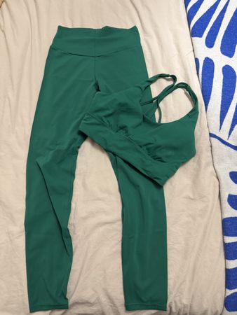 Brassière de sport Oysho taille M jamais porté