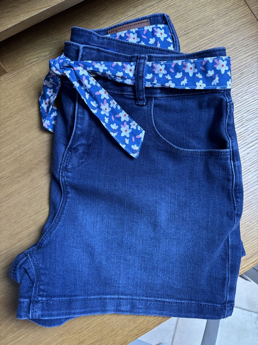 Okaidi Pantaloni: Short Okaidi 12 ans - 152cm - NEUF – Nuovo e nell'imballaggio originale da Founex venduto da ari_2gt7 4