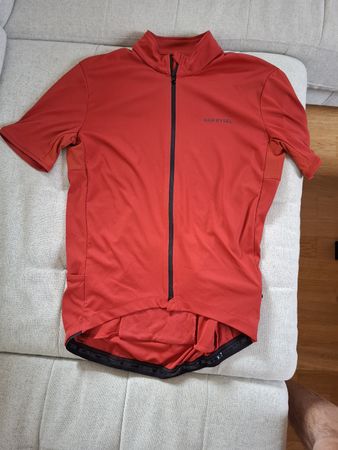 Maillot cyclisme Van Rysel rouge taille M 