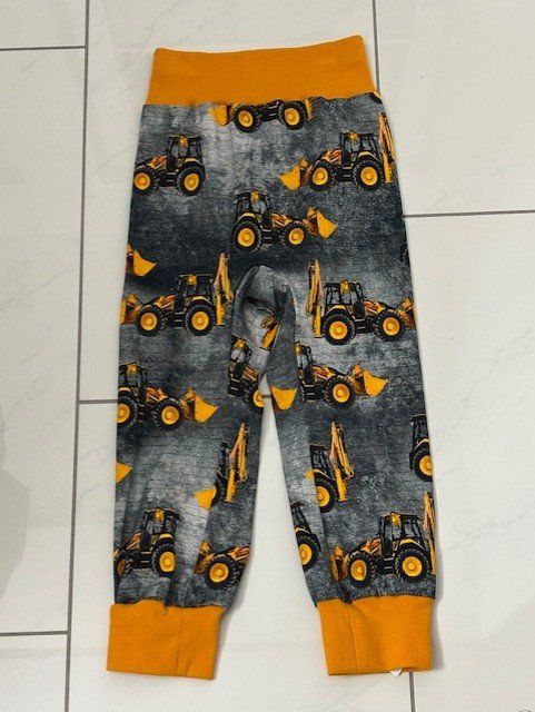 Pantaloni: Pumphose Mitwachshose Bagger Gr. 104/110 Neu – Nuovo e nell'imballaggio originale da Rietheim venduto da Nugger