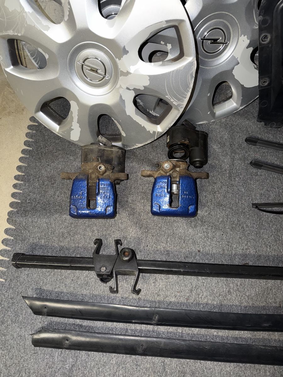 Tutti pezzi di ricambio auto: Autoteile-Set (Audi/Vw/Opel) – Difettoso da Ulisbach venduto da PET-030 1