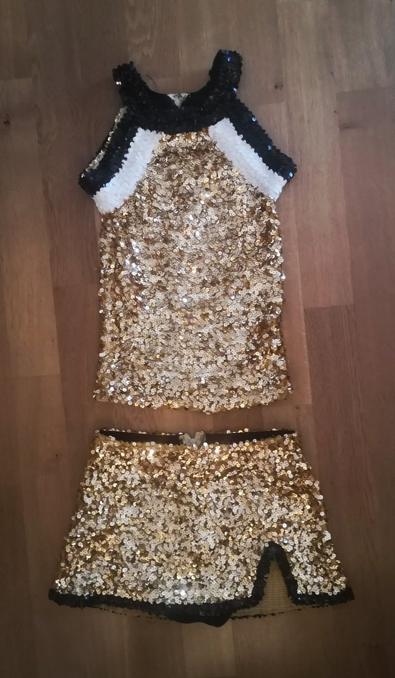Kostüme: Varsity Pailletten-Cheerleaderuniform Gr. XS – Gebraucht aus Niederbipp von kevintifu20